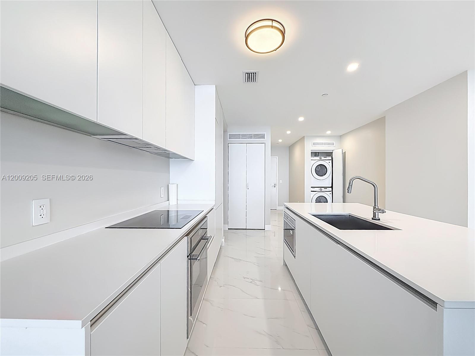 700 NE 24th St #4904 Miami, FL 33137