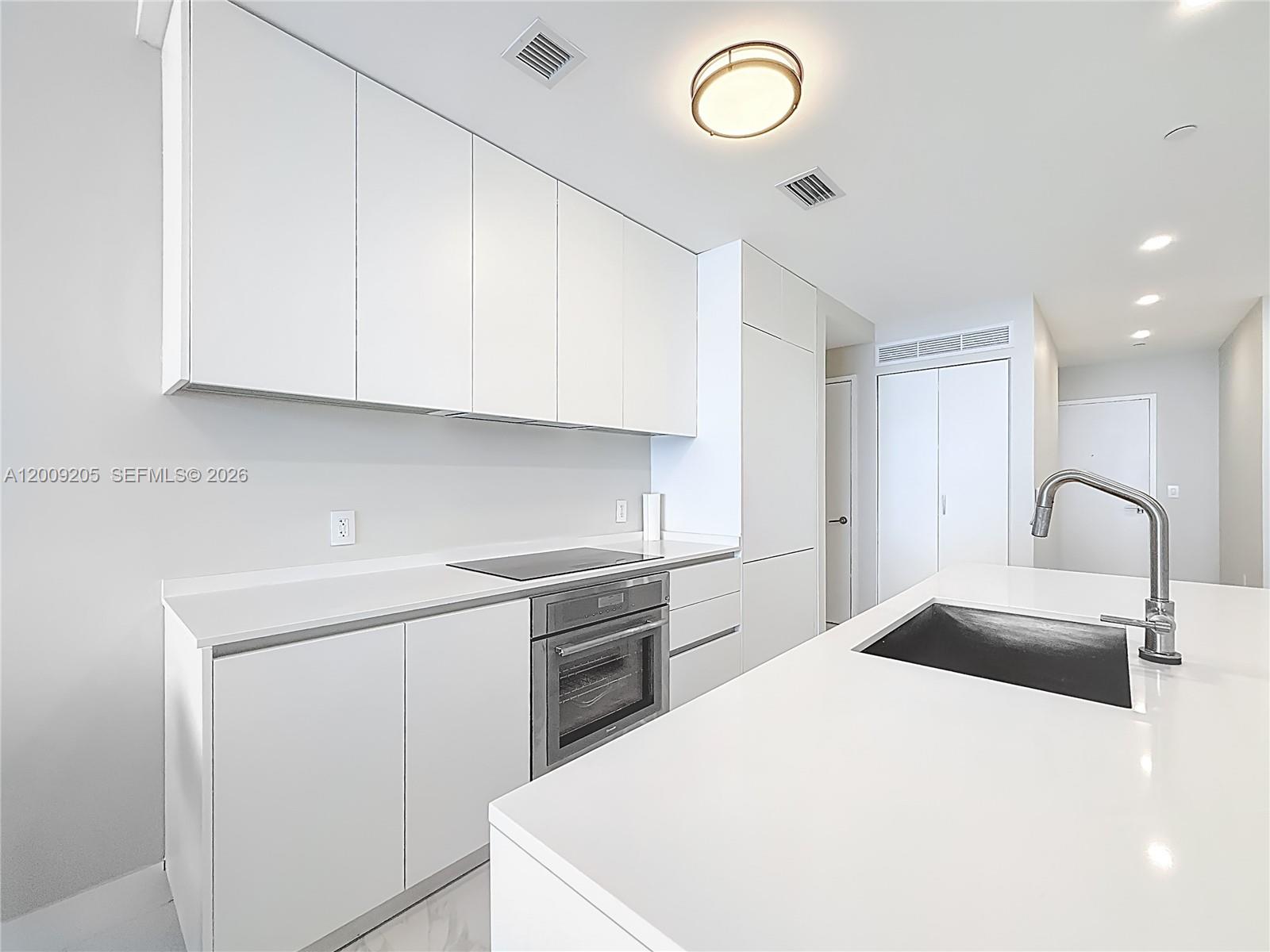 700 NE 24th St #4904 Miami, FL 33137