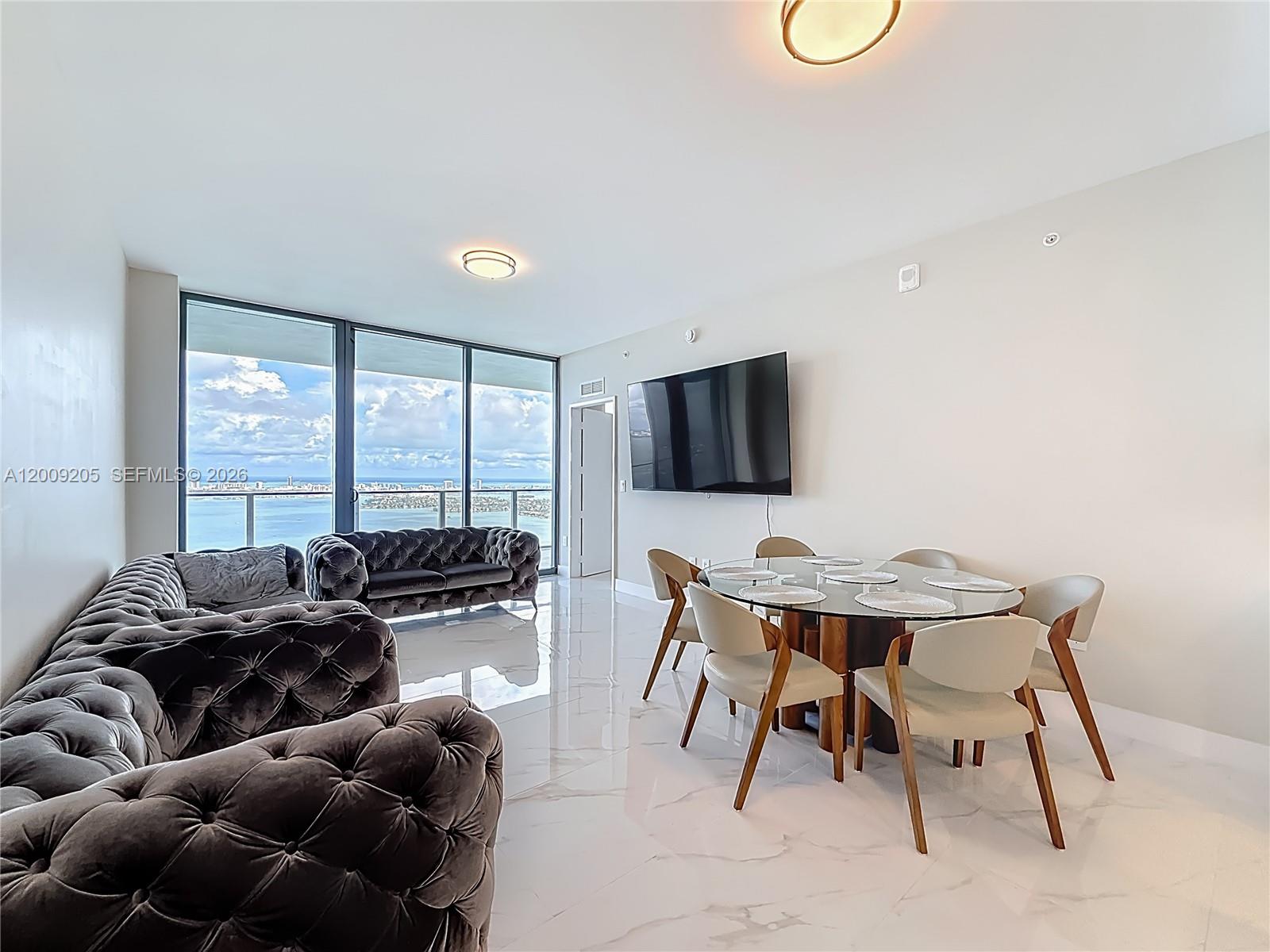 700 NE 24th St #4904 Miami, FL 33137