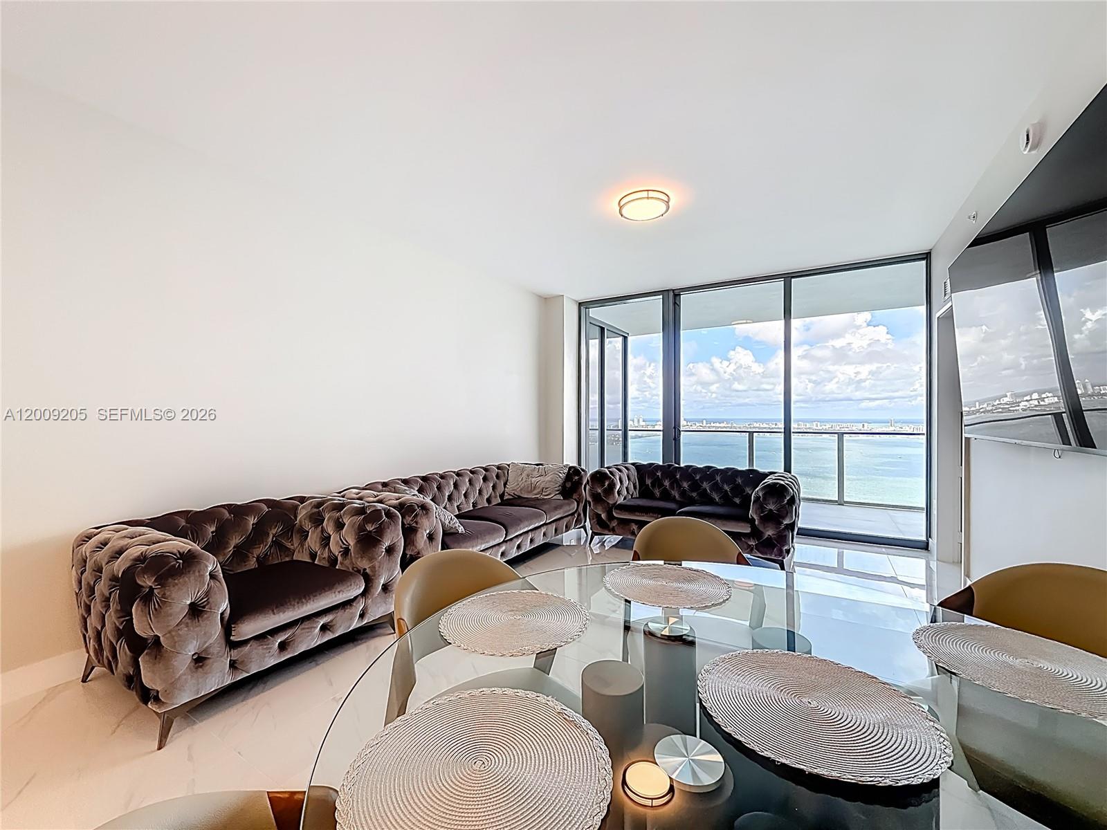 700 NE 24th St #4904 Miami, FL 33137