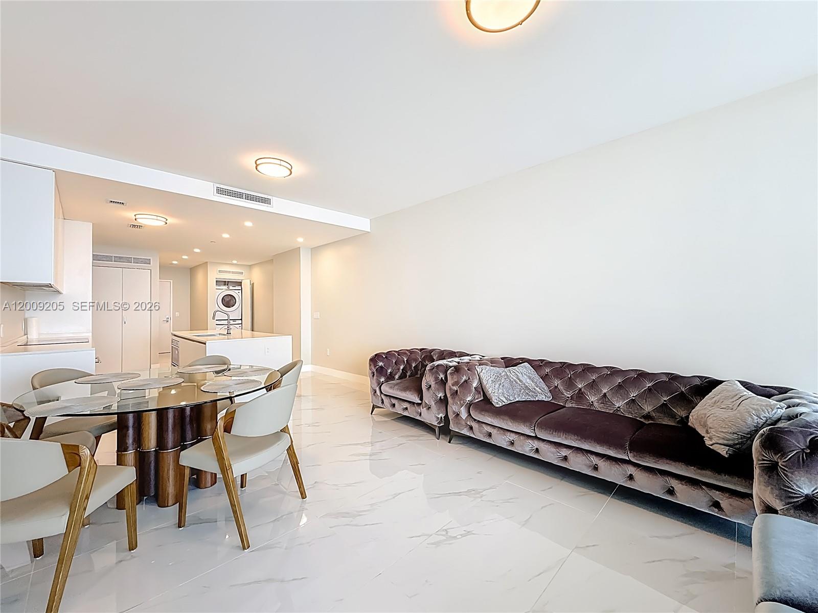 700 NE 24th St #4904 Miami, FL 33137