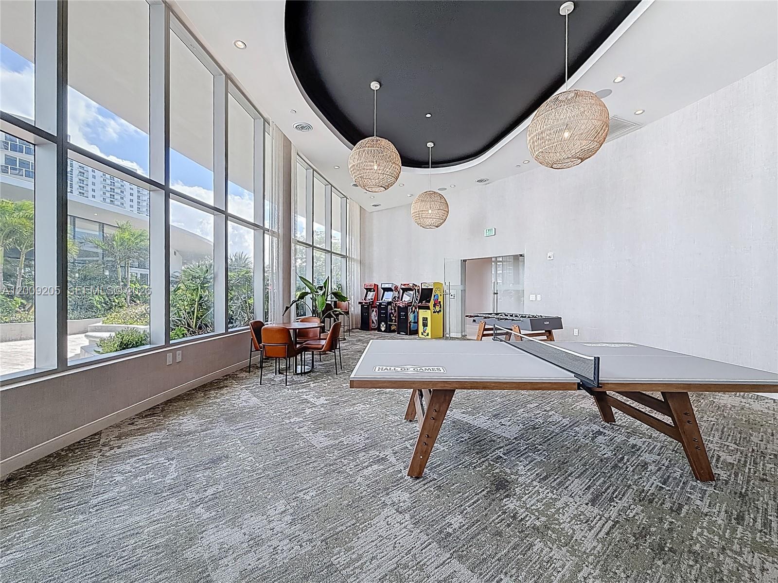 700 NE 24th St #4904 Miami, FL 33137