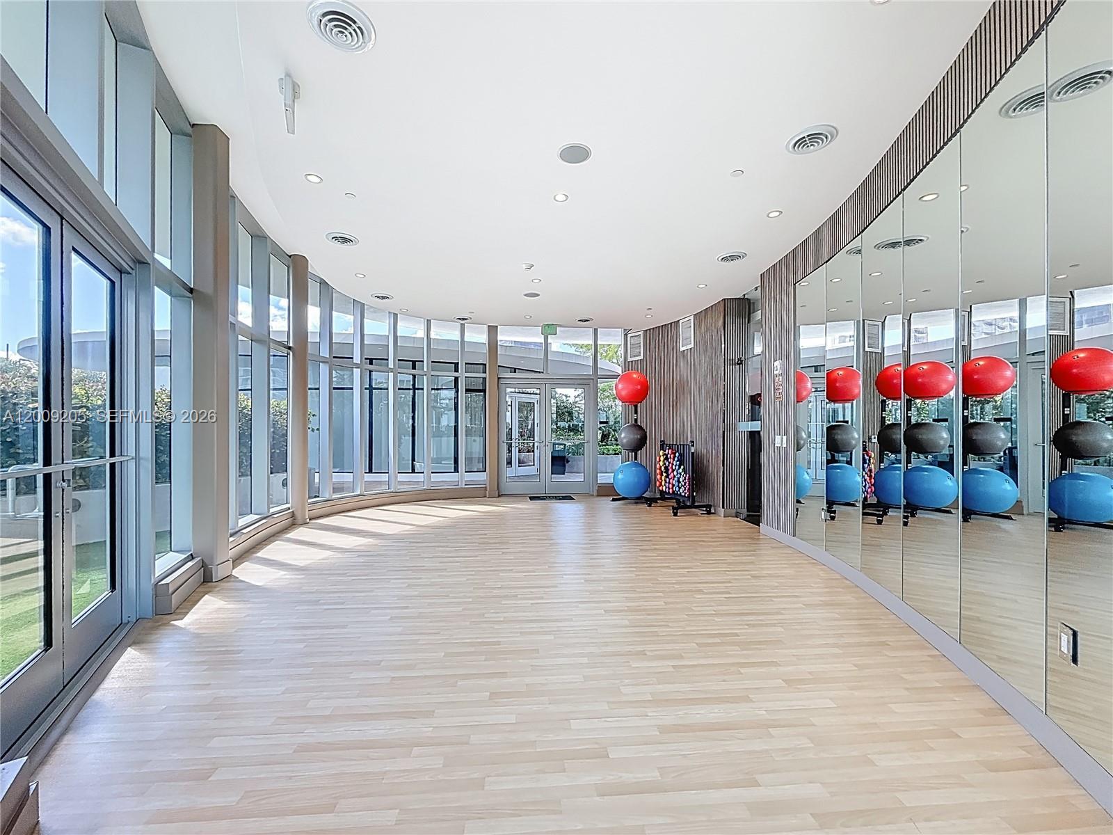 700 NE 24th St #4904 Miami, FL 33137