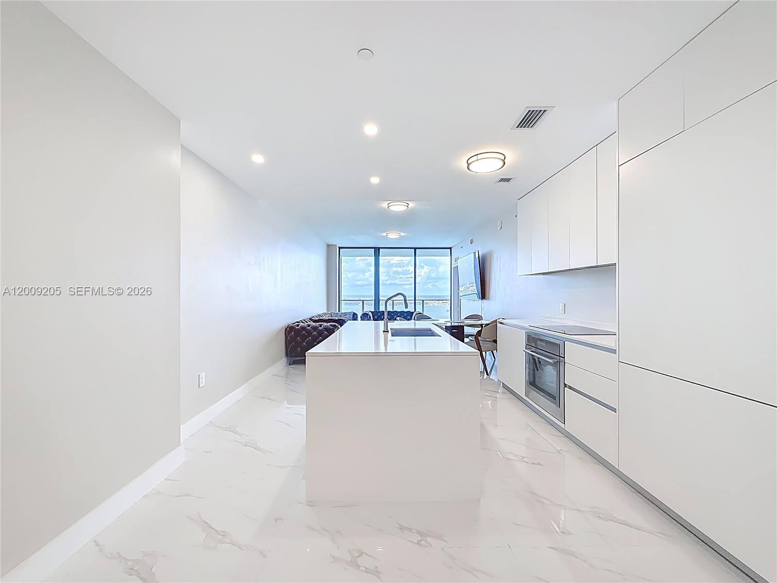 700 NE 24th St #4904 Miami, FL 33137