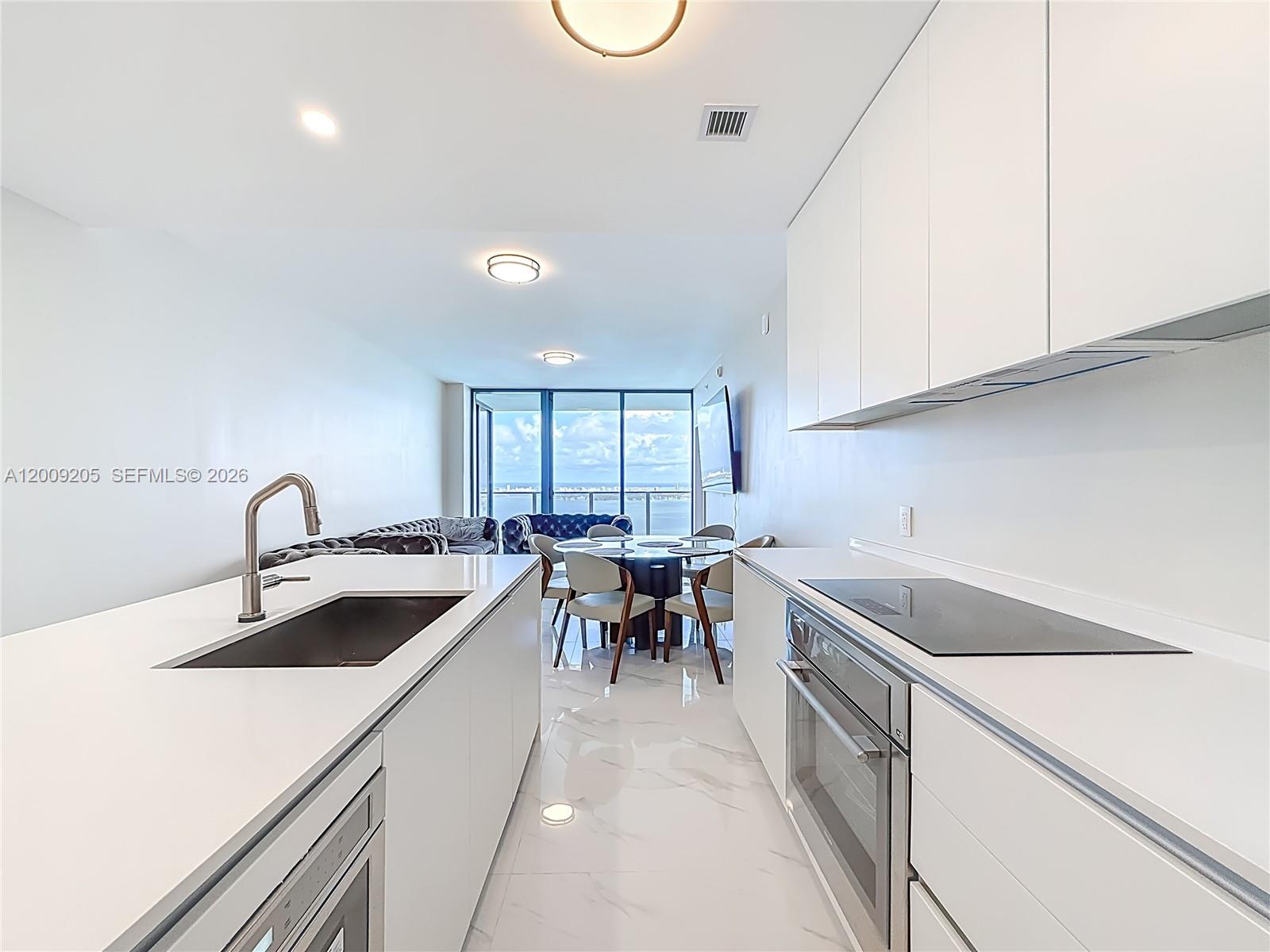 700 NE 24th St #4904 Miami, FL 33137