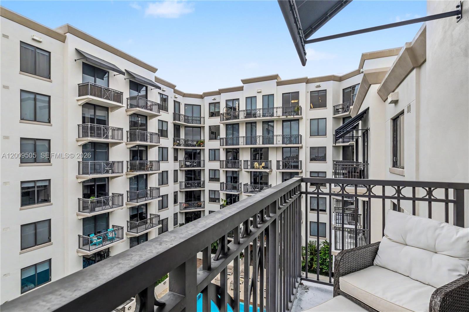 301 Altara Ave #822 Coral Gables, FL 33146