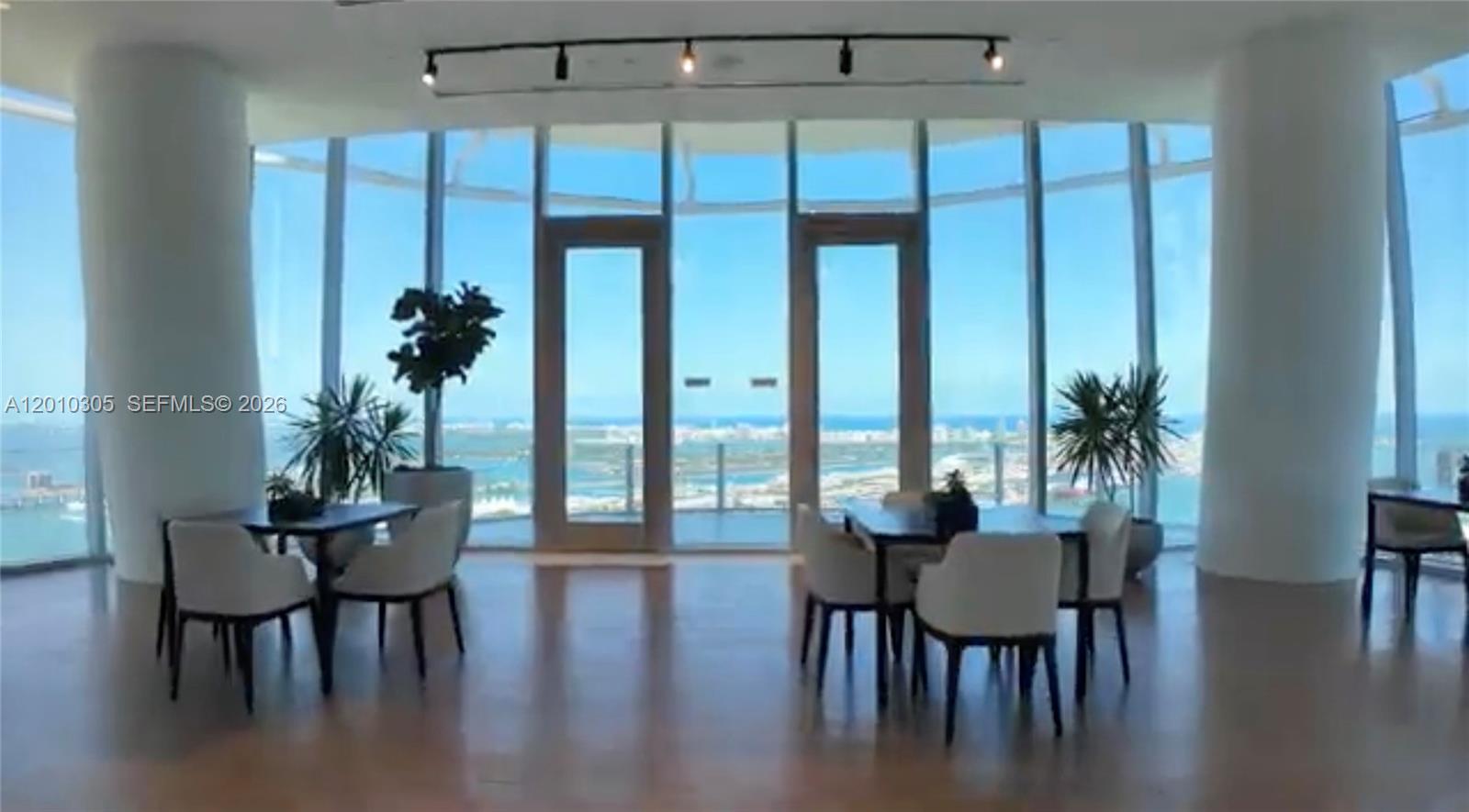 300 Biscayne Blvd Way #3503C Miami, FL 33131