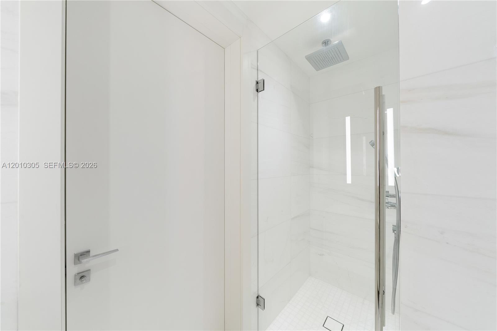 300 Biscayne Blvd Way #3503C Miami, FL 33131