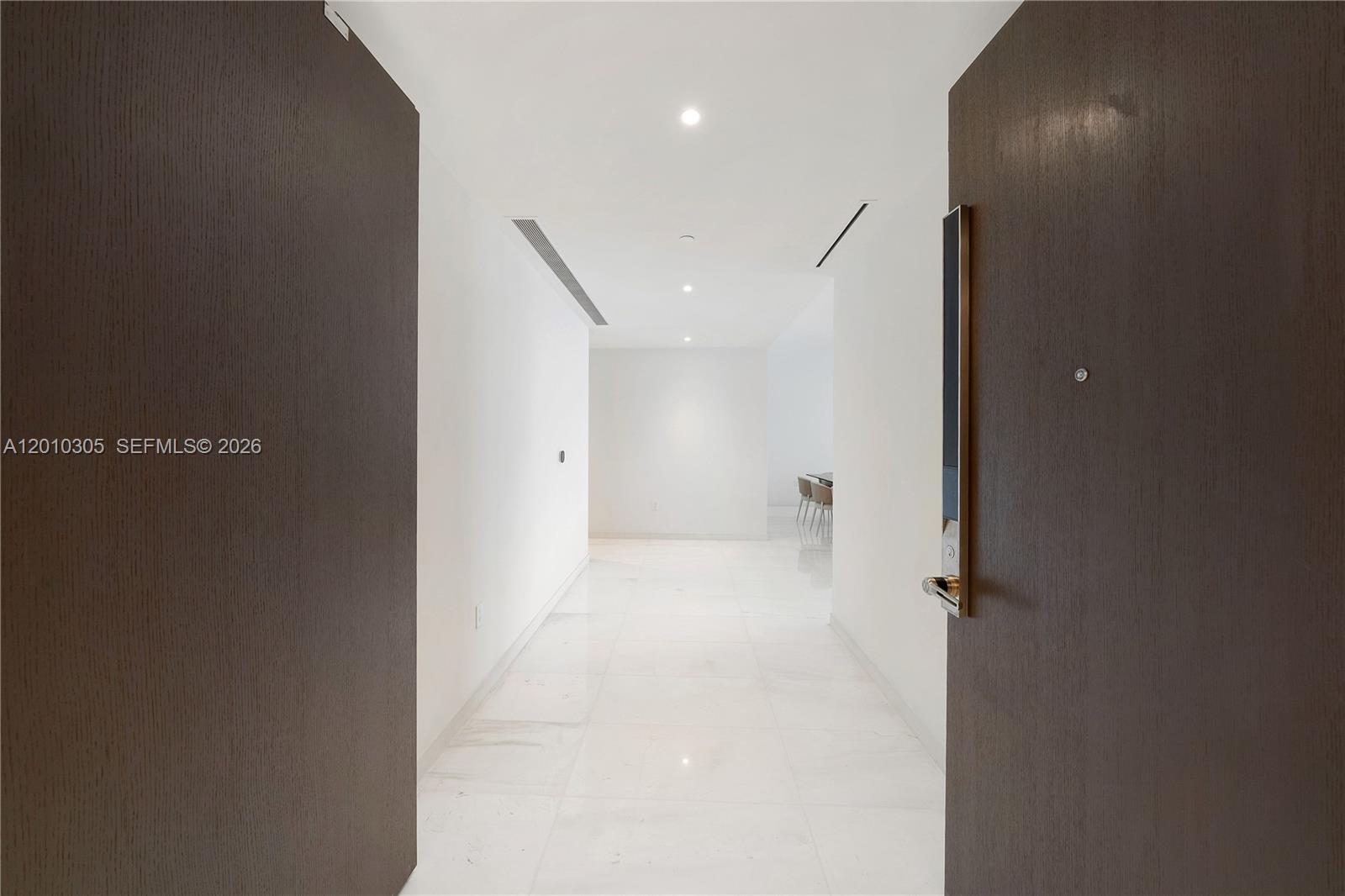 300 Biscayne Blvd Way #3503C Miami, FL 33131