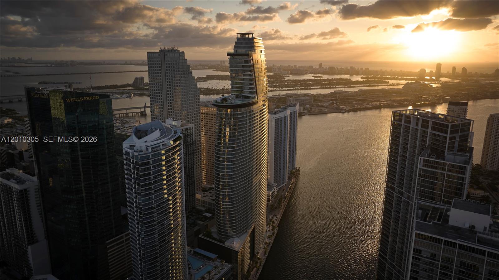 300 Biscayne Blvd Way #3503C Miami, FL 33131