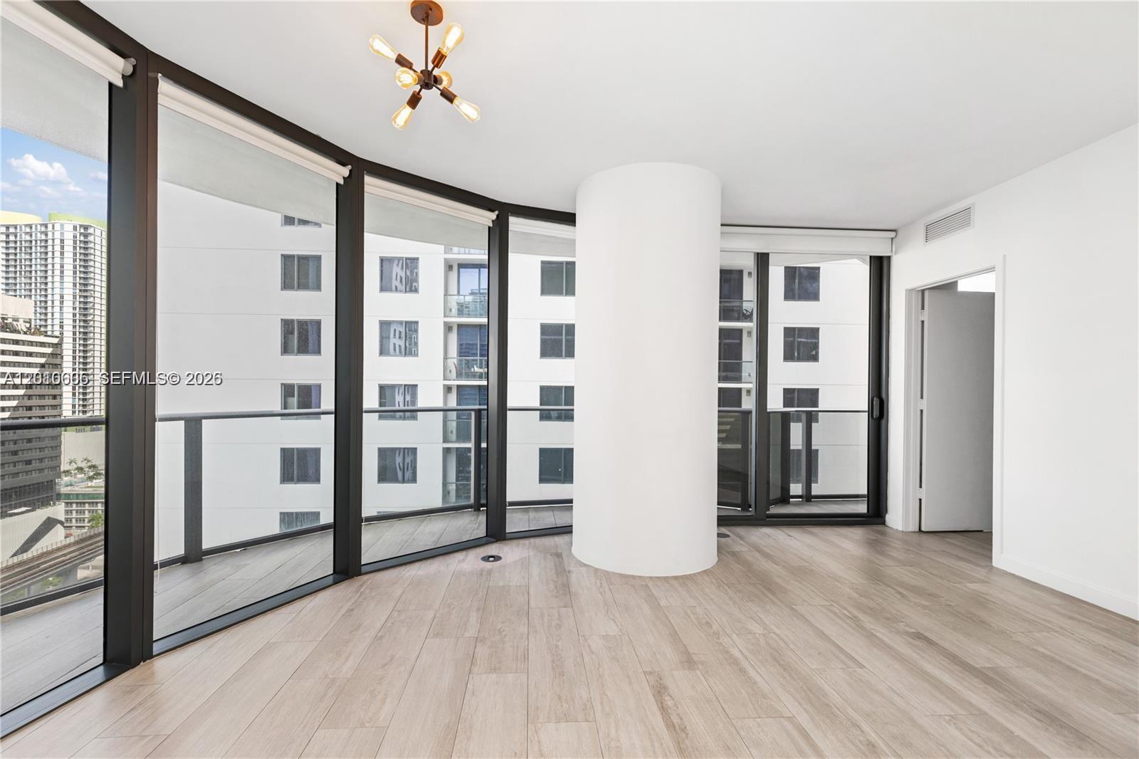 image Brickell Heights West9