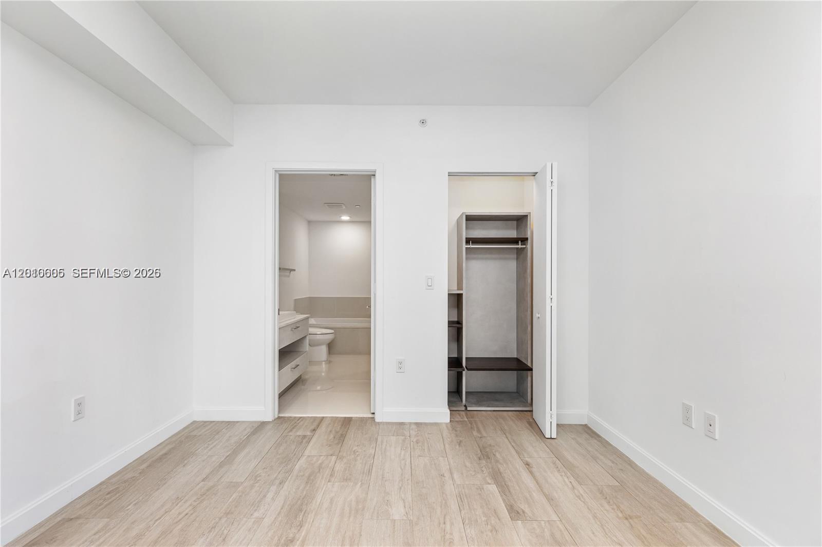 image Brickell Heights West11