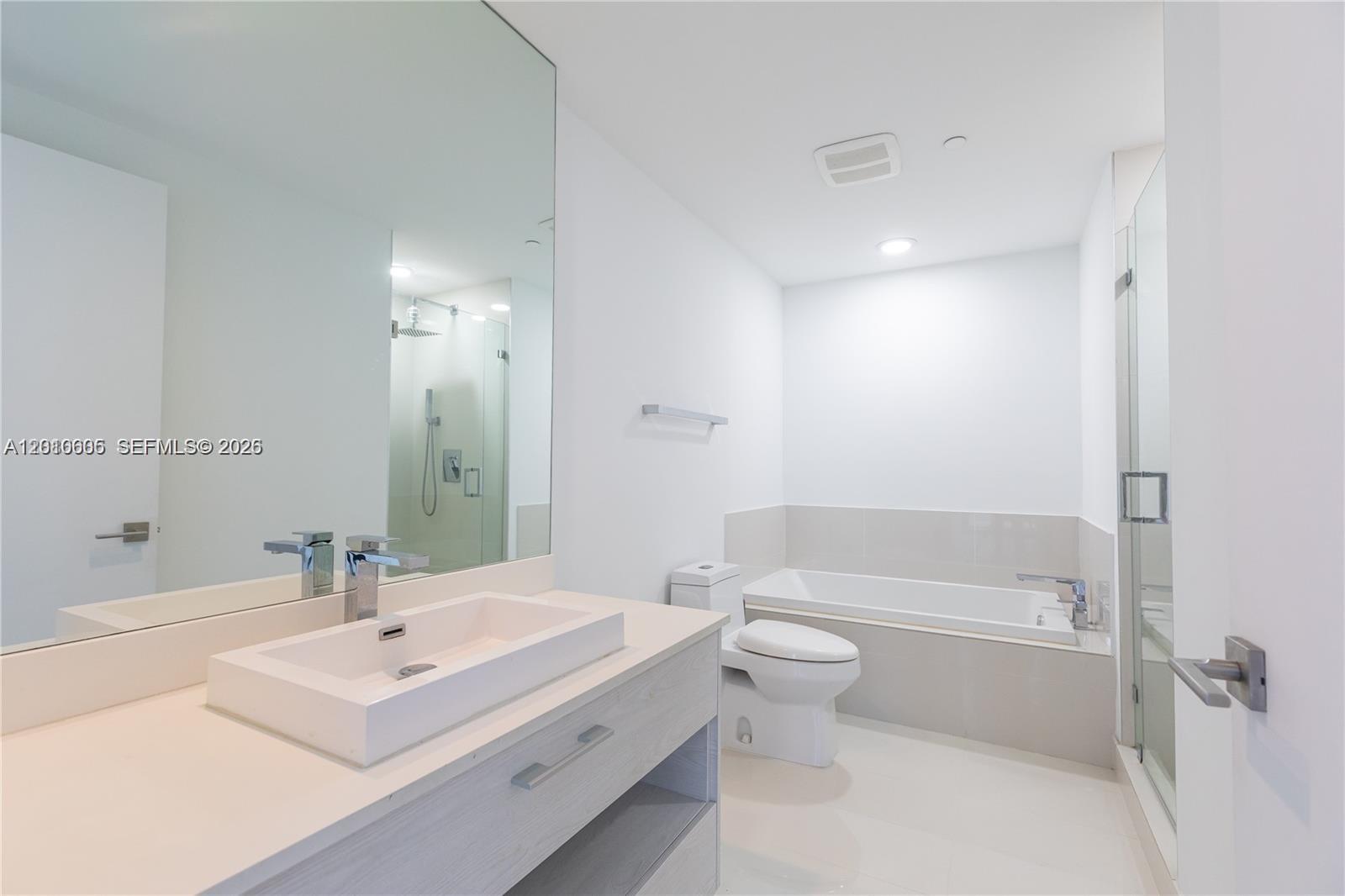 image Brickell Heights West14