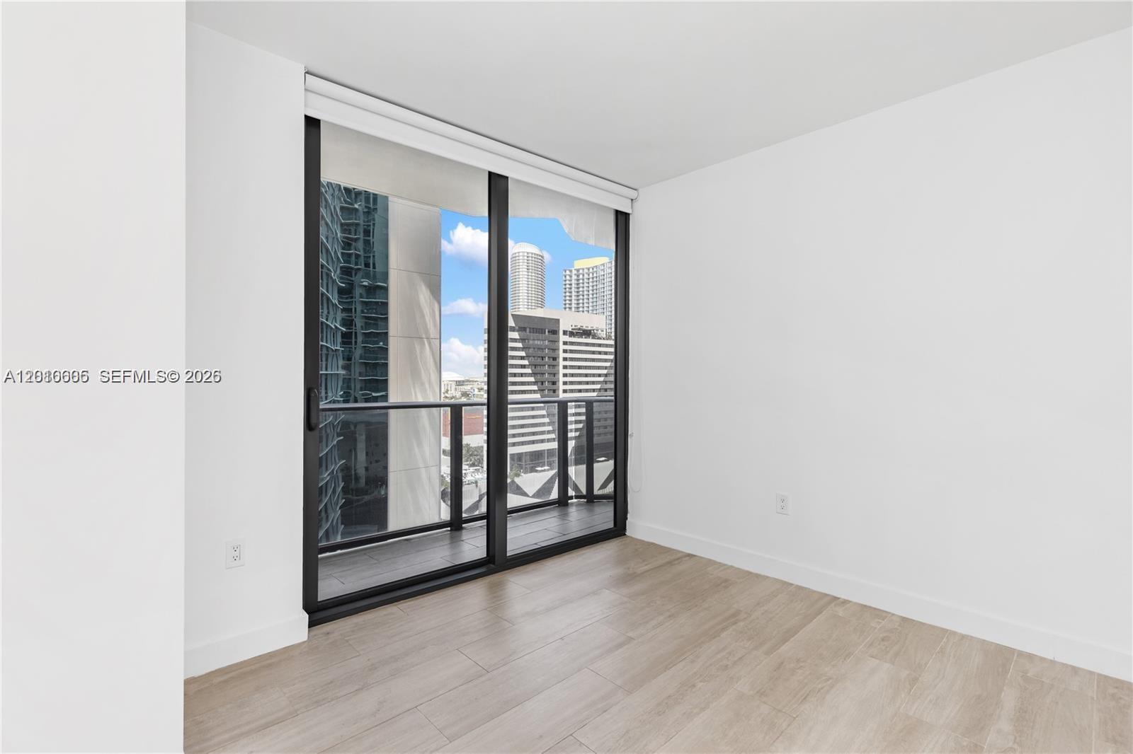 image Brickell Heights West23