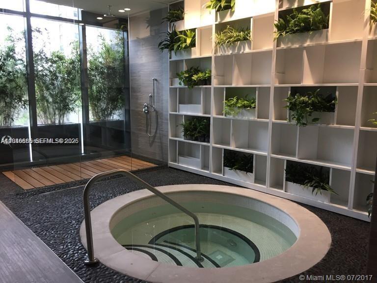 image Brickell Heights West42