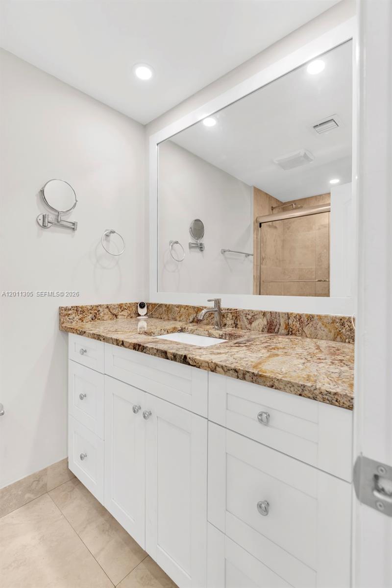 300 Diplomat Pkwy #204 Hallandale Beach, FL 33009