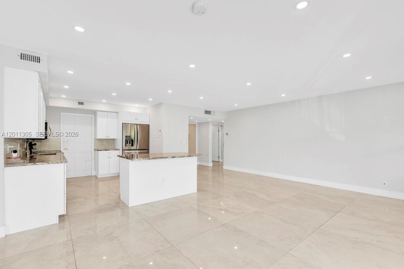 300 Diplomat Pkwy #204 Hallandale Beach, FL 33009