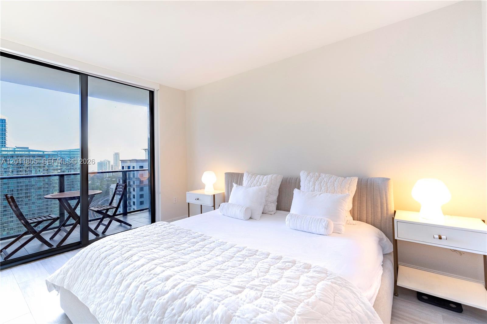 image Brickell Heights West12