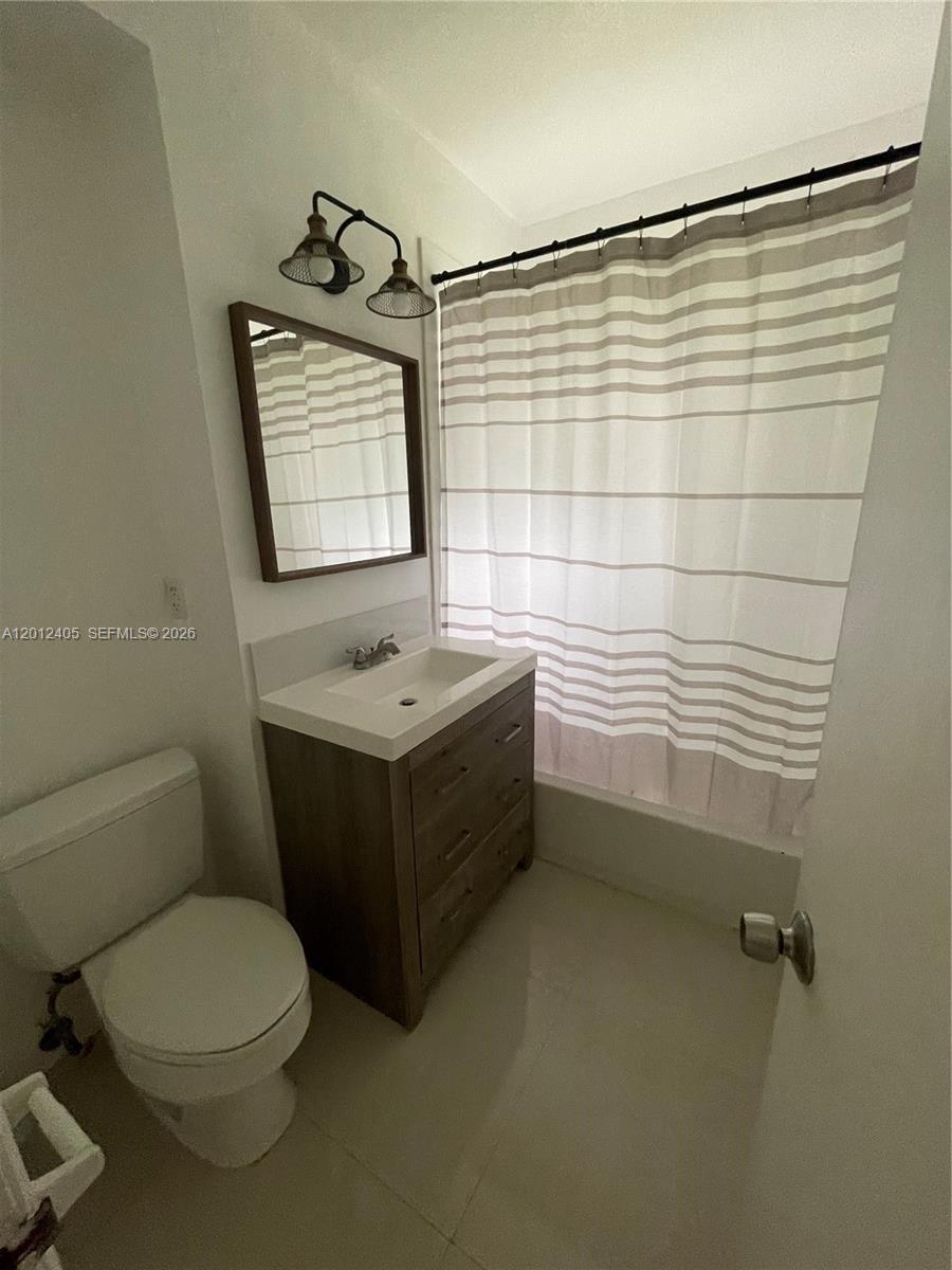 829 Columbus Blvd Coral Gables, FL 33134