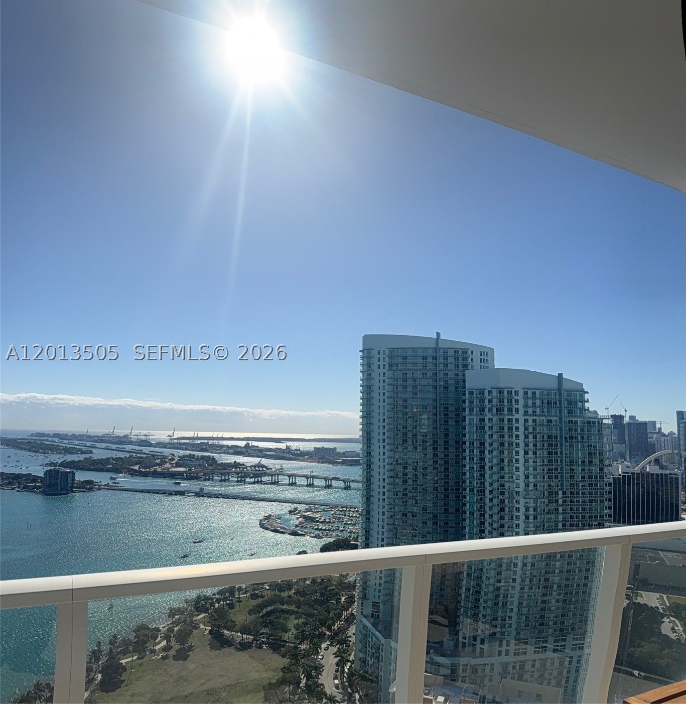 image Paramount Bay4