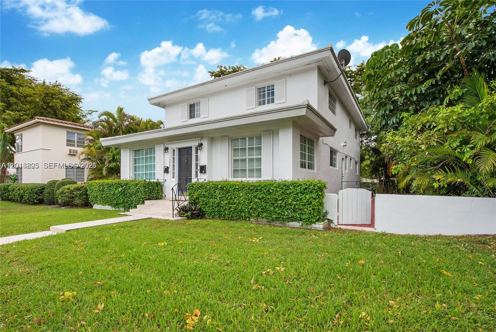 3808 Ponce De Leon Blvd Coral Gables, FL 33134