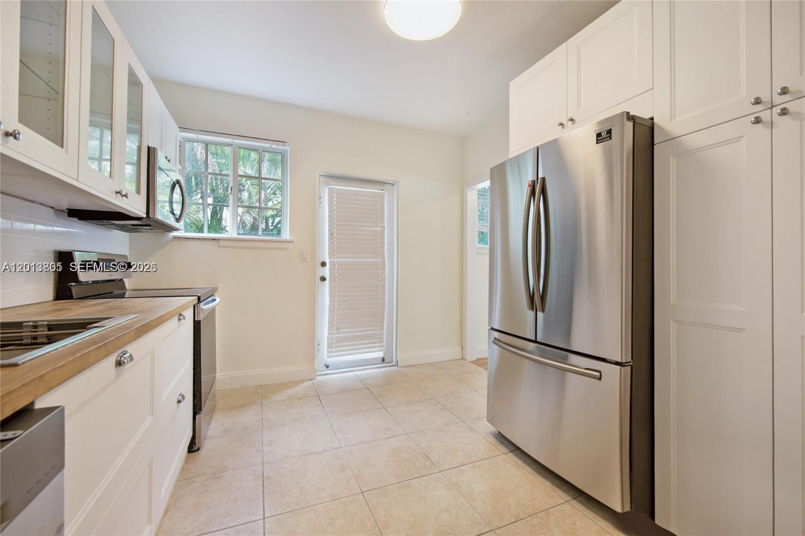 3808 Ponce De Leon Blvd Coral Gables, FL 33134