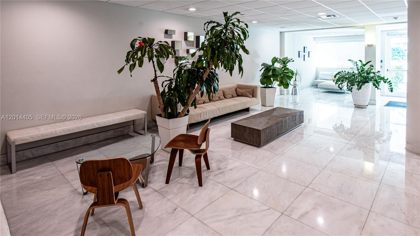 image Mirador East9