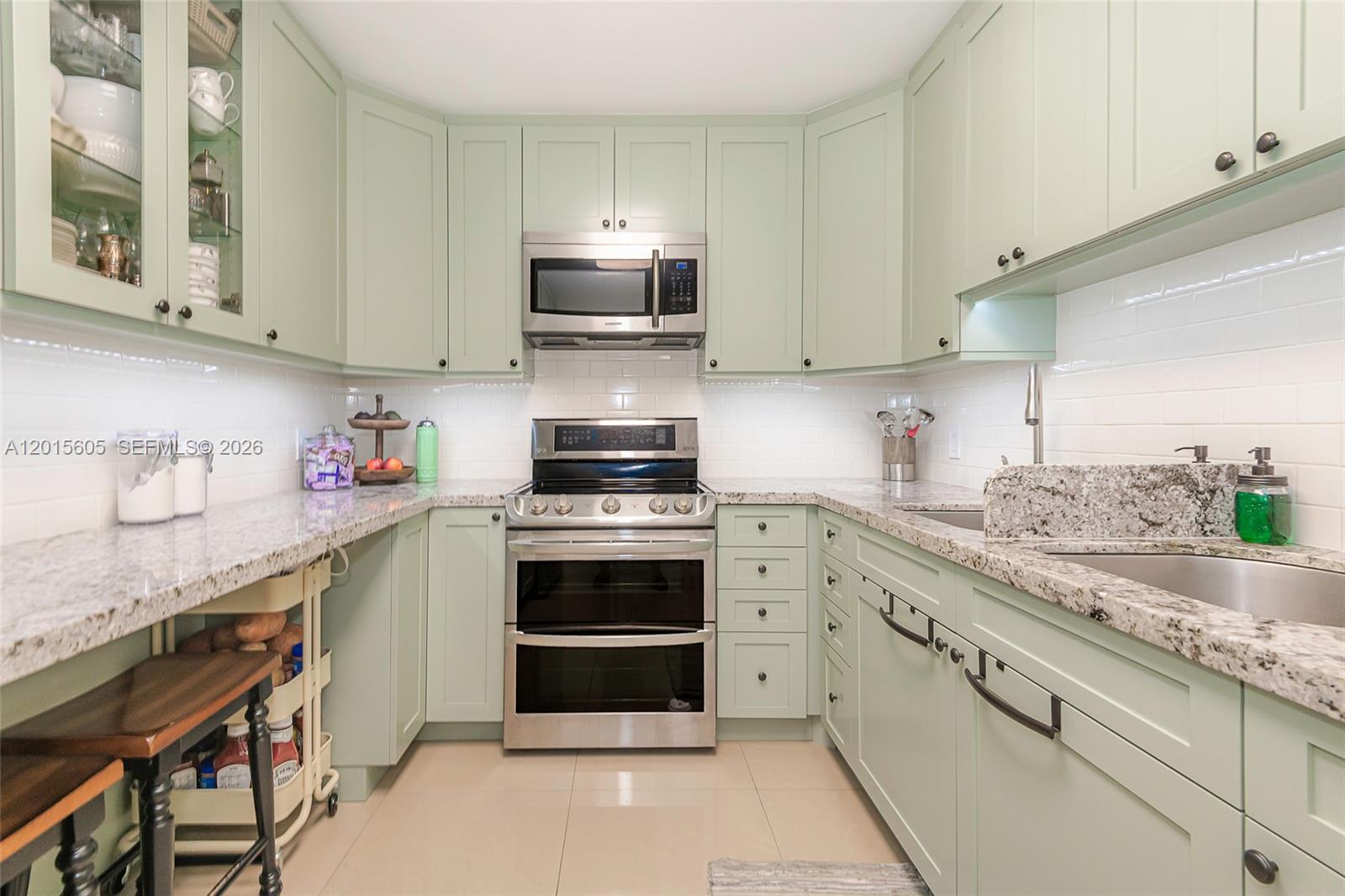 5750 Collins Ave #3J