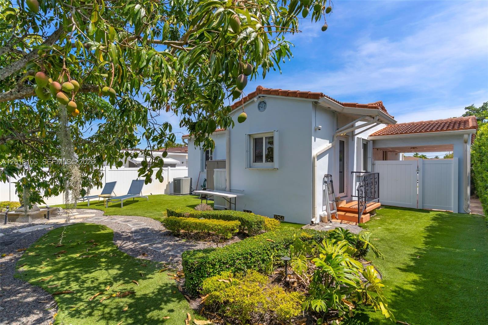 3151 NW Flagler Ter Miami, FL 33125