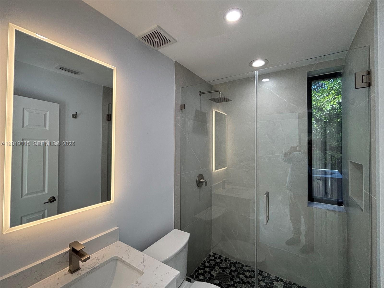 6220 SW 144th St Coral Gables, FL 33158