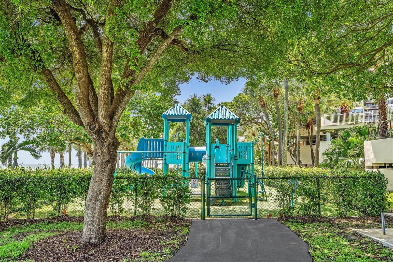 3 Grove Isle Dr #C1606 Coconut Grove, FL 33133