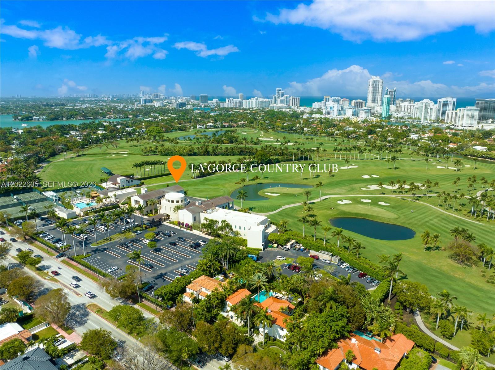 5236 Pine Tree Dr Miami Beach, FL 33140