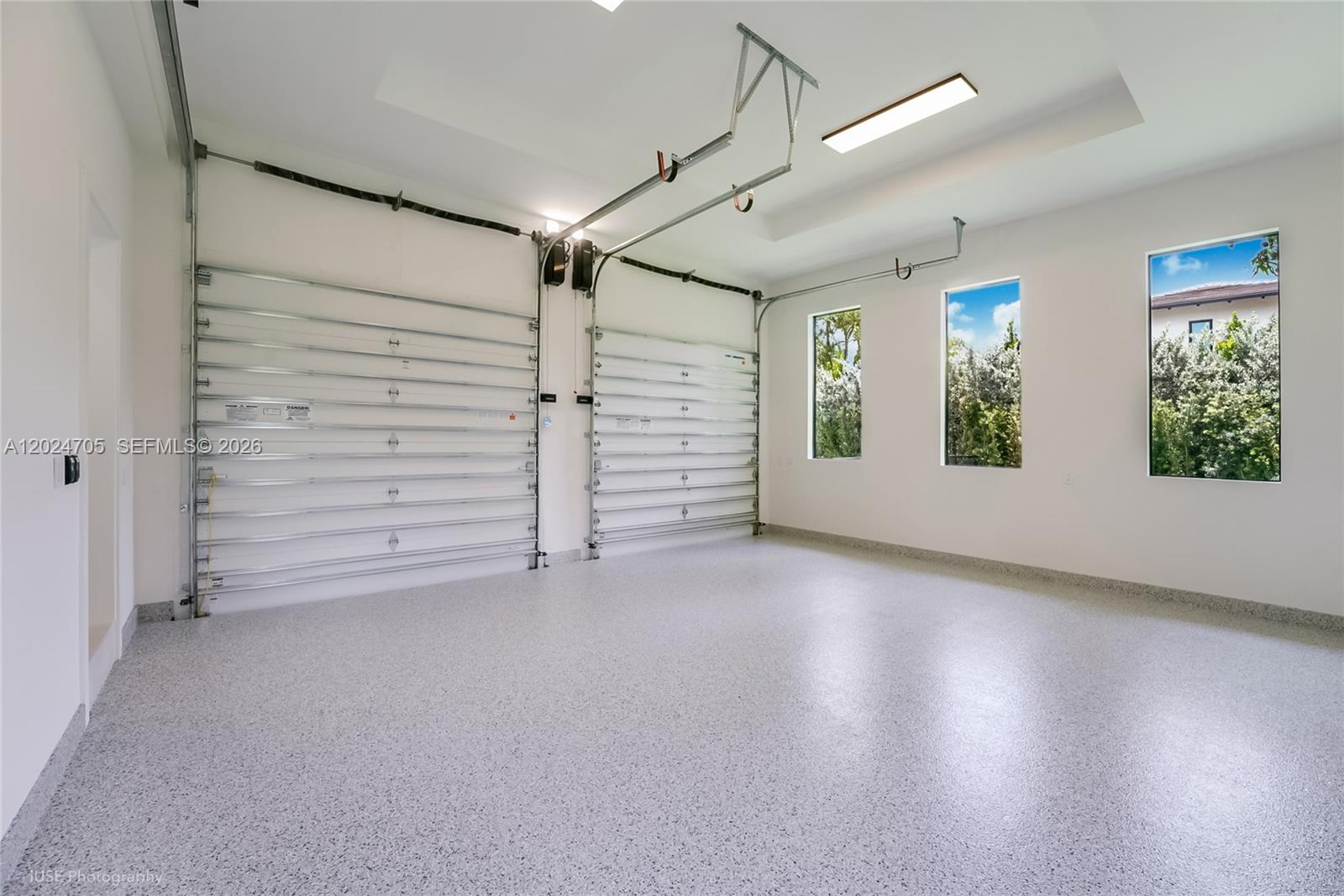 9405 SW 72nd Ct Pinecrest, FL 33156