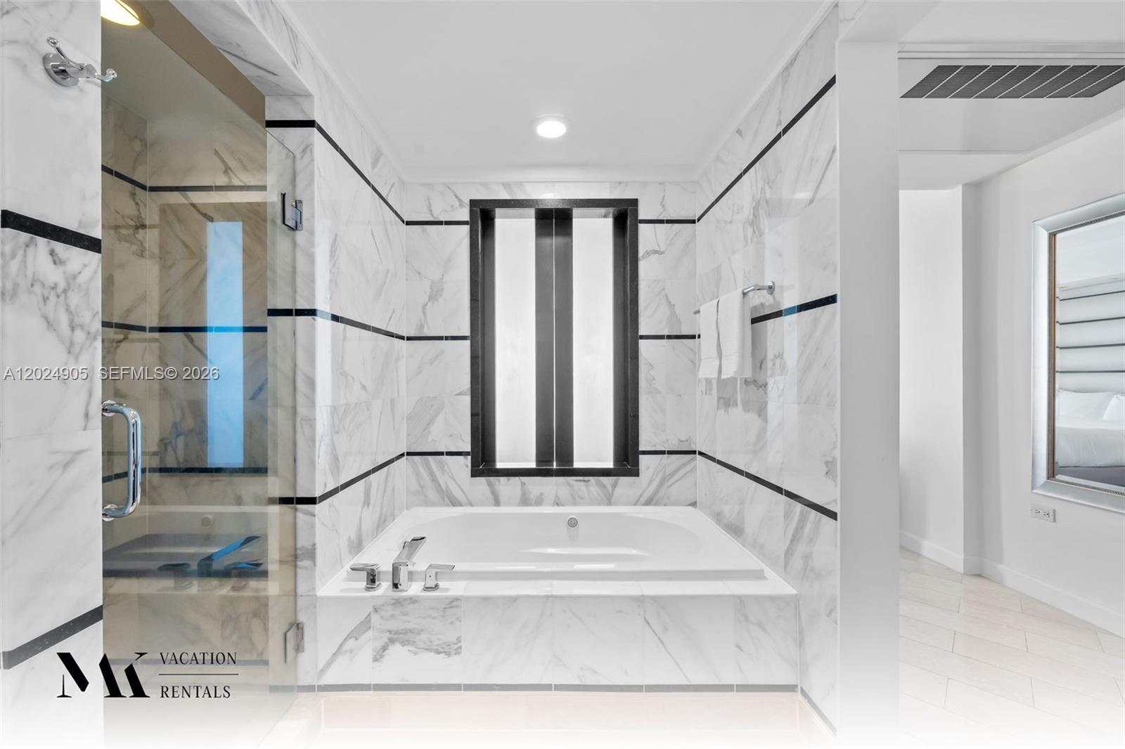 4391 Collins Ave #1001 Miami Beach, FL 33140