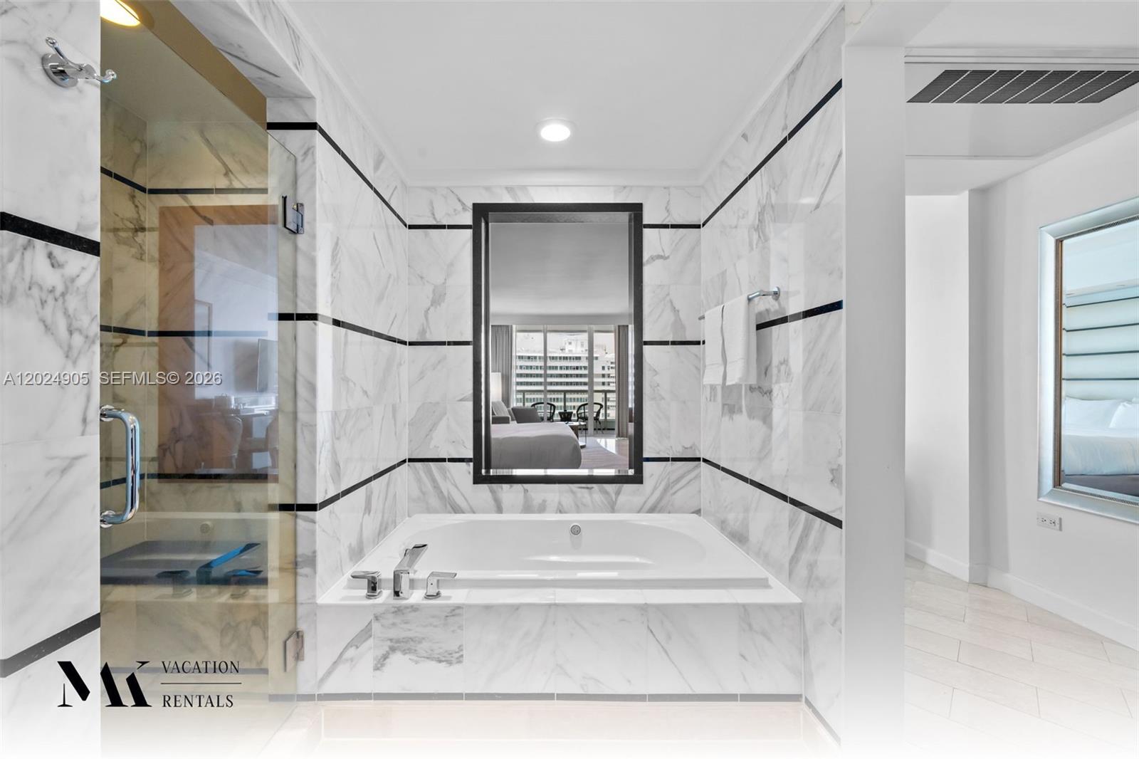 4391 Collins Ave #1001 Miami Beach, FL 33140