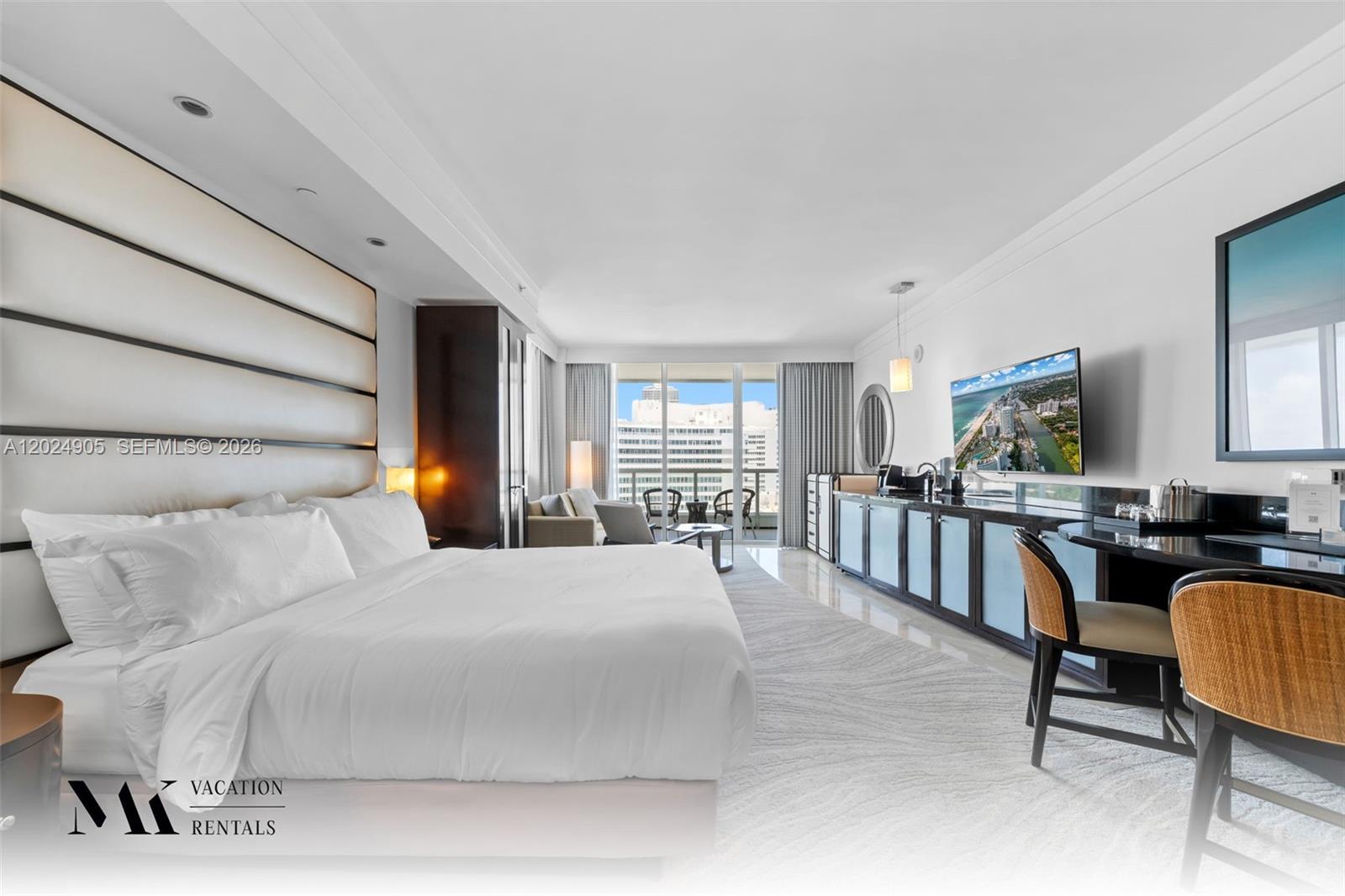 4391 Collins Ave #1001 Miami Beach, FL 33140