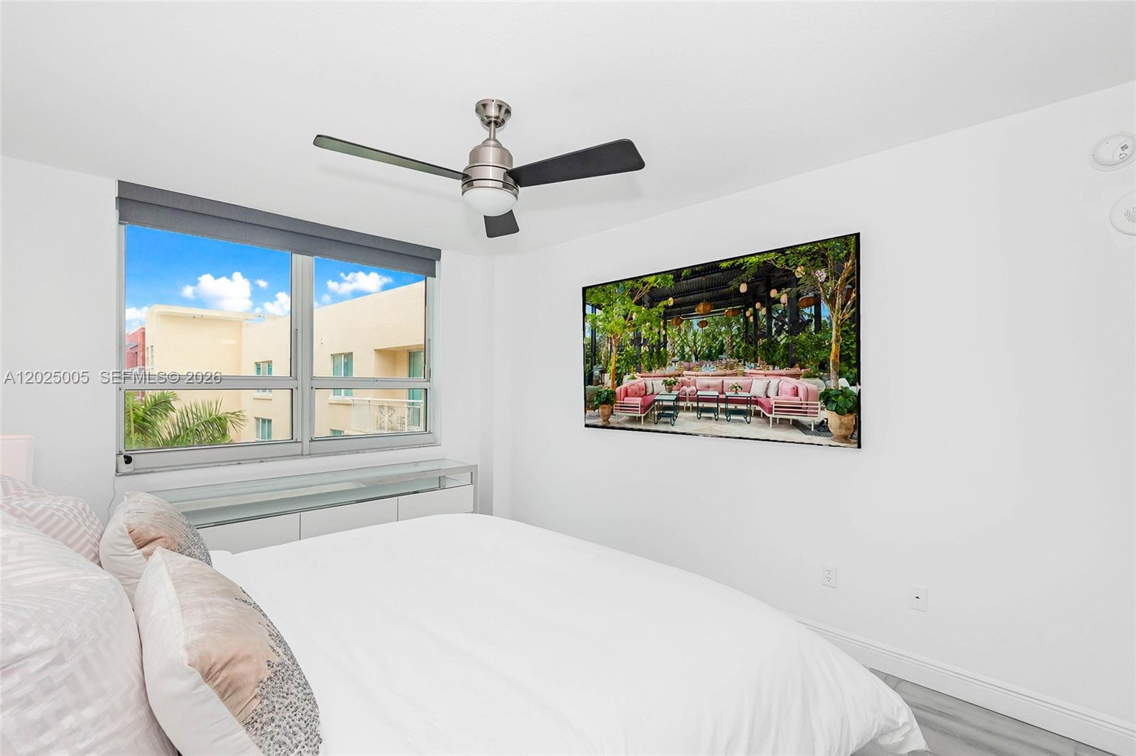 image Cite on the Bay East15