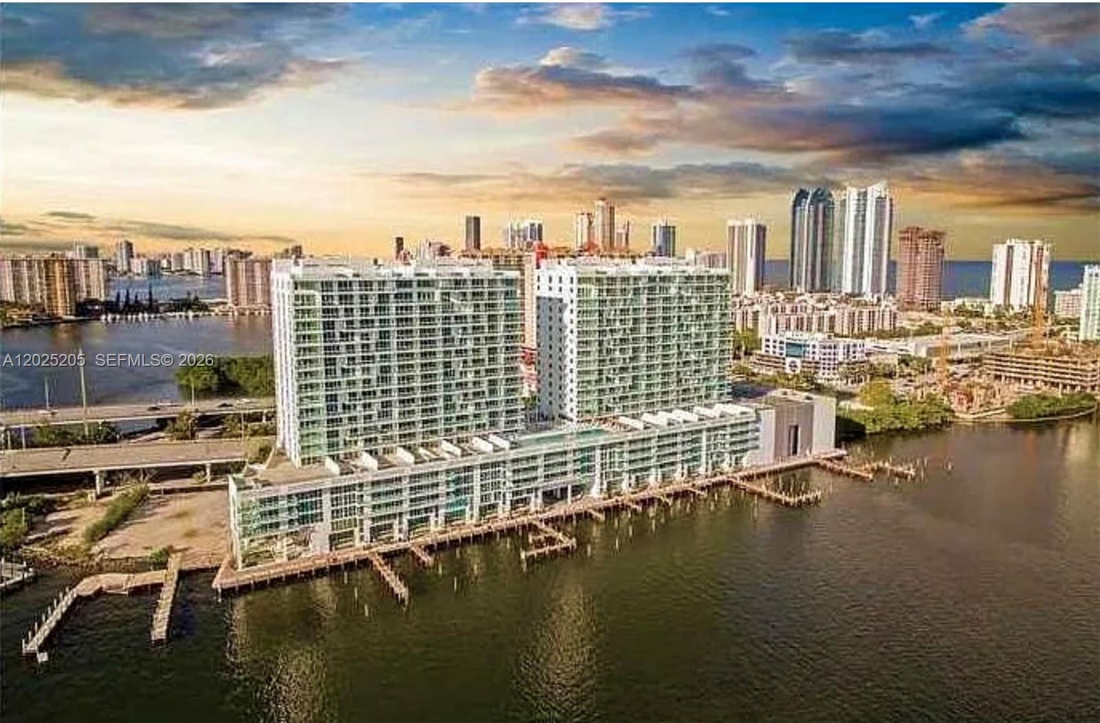 400 Sunny Isles Blvd #1404