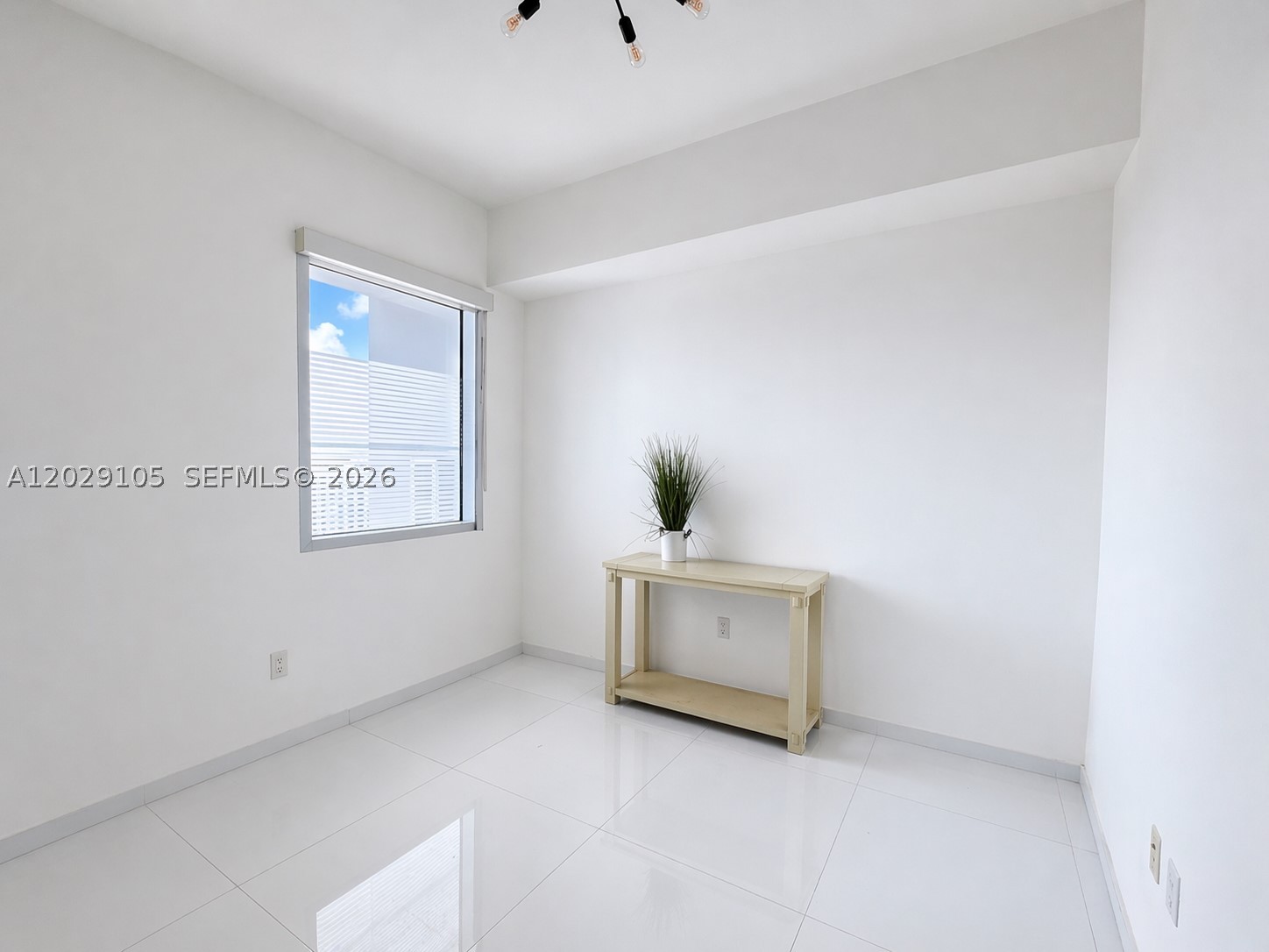 2020 N Bayshore Dr #2909 Miami, FL 33137