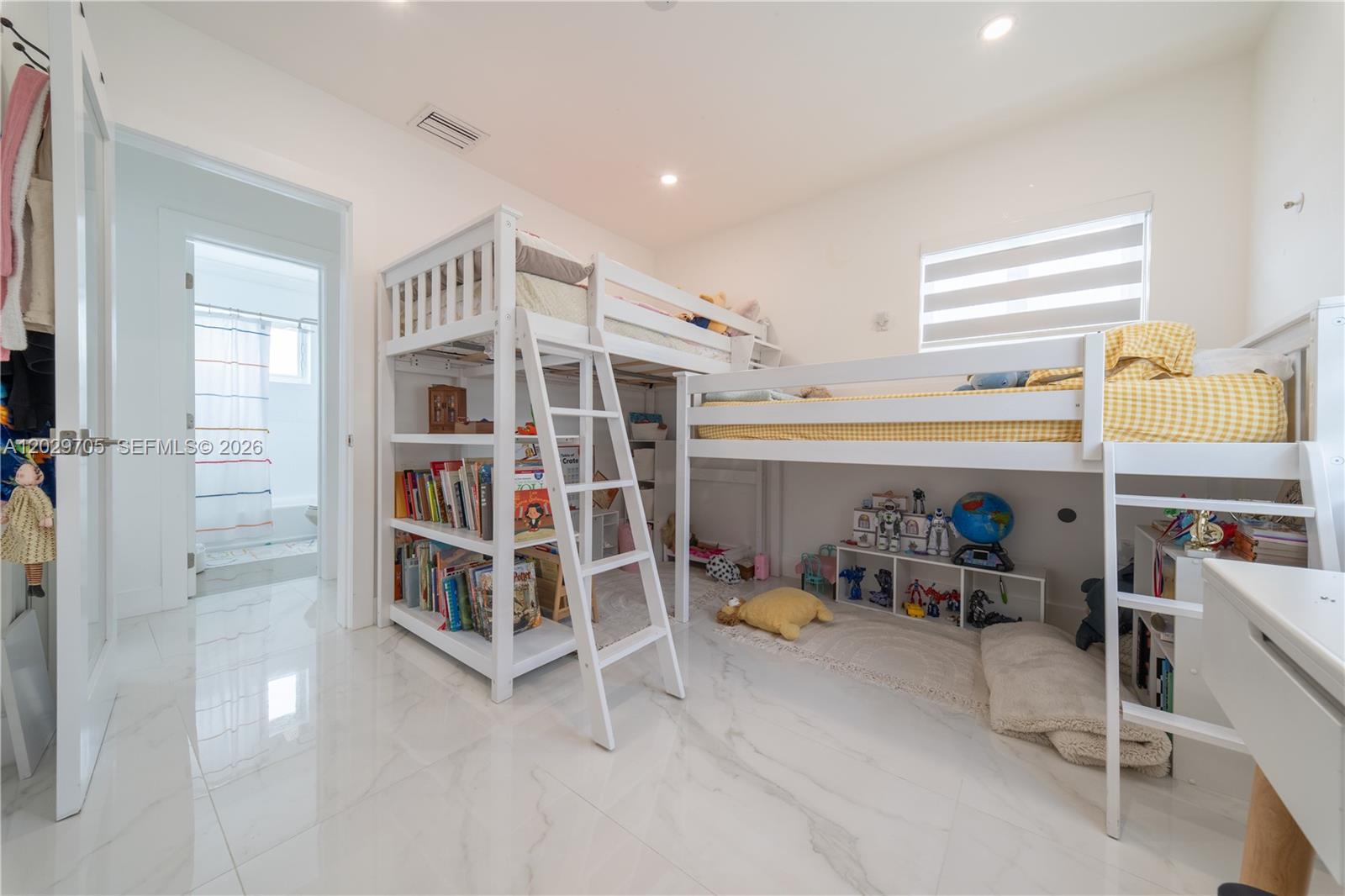 1900 SW 83rd Ave Miami, FL 33155