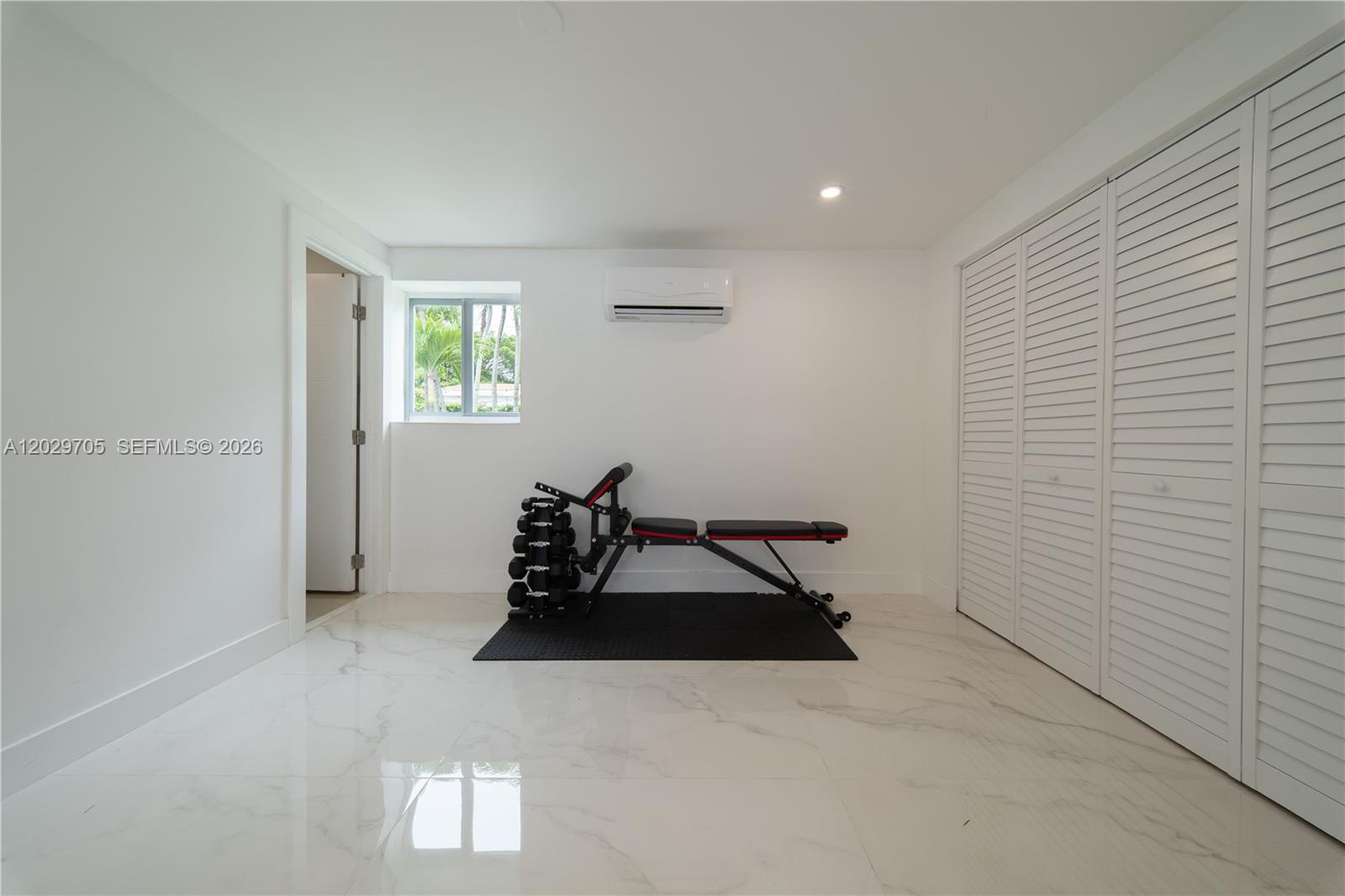 1900 SW 83rd Ave Miami, FL 33155