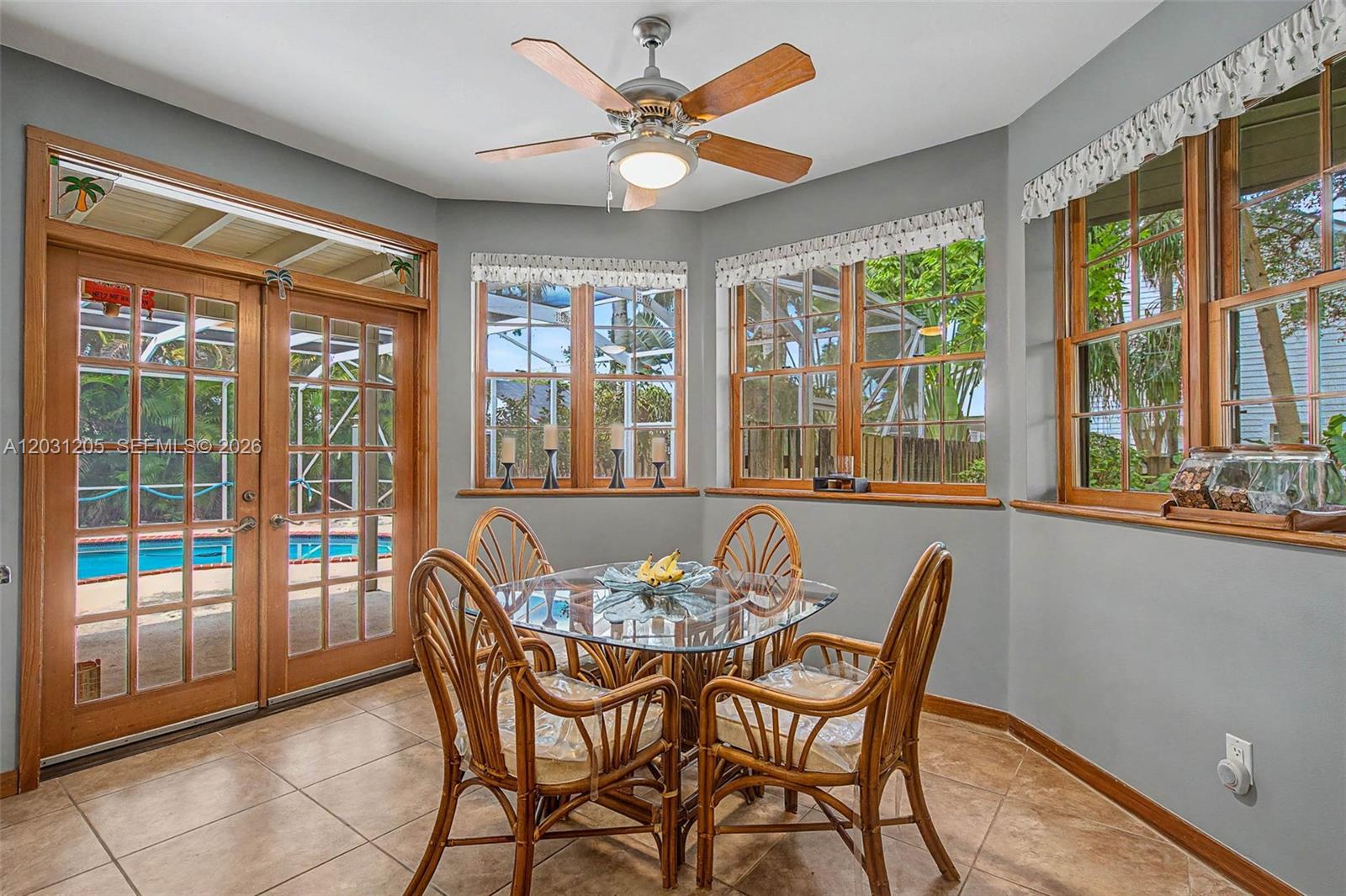 8200 SW 182nd Palmetto Bay, FL 33157