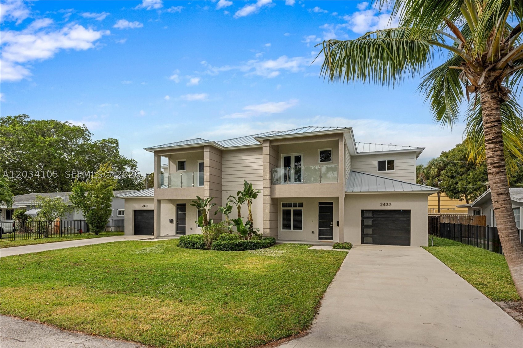 2431 NE 20th Ave Lighthouse Point, FL 33064