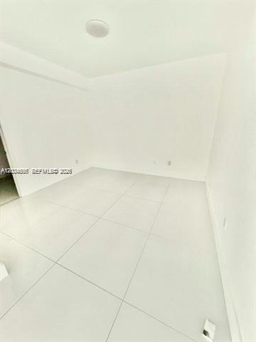 image 400 Sunny Isles9
