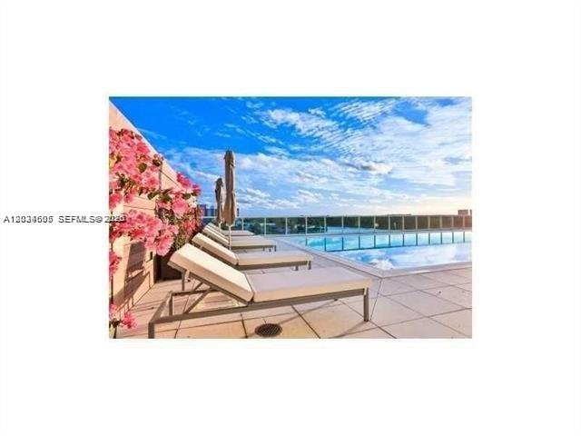 image 400 Sunny Isles23