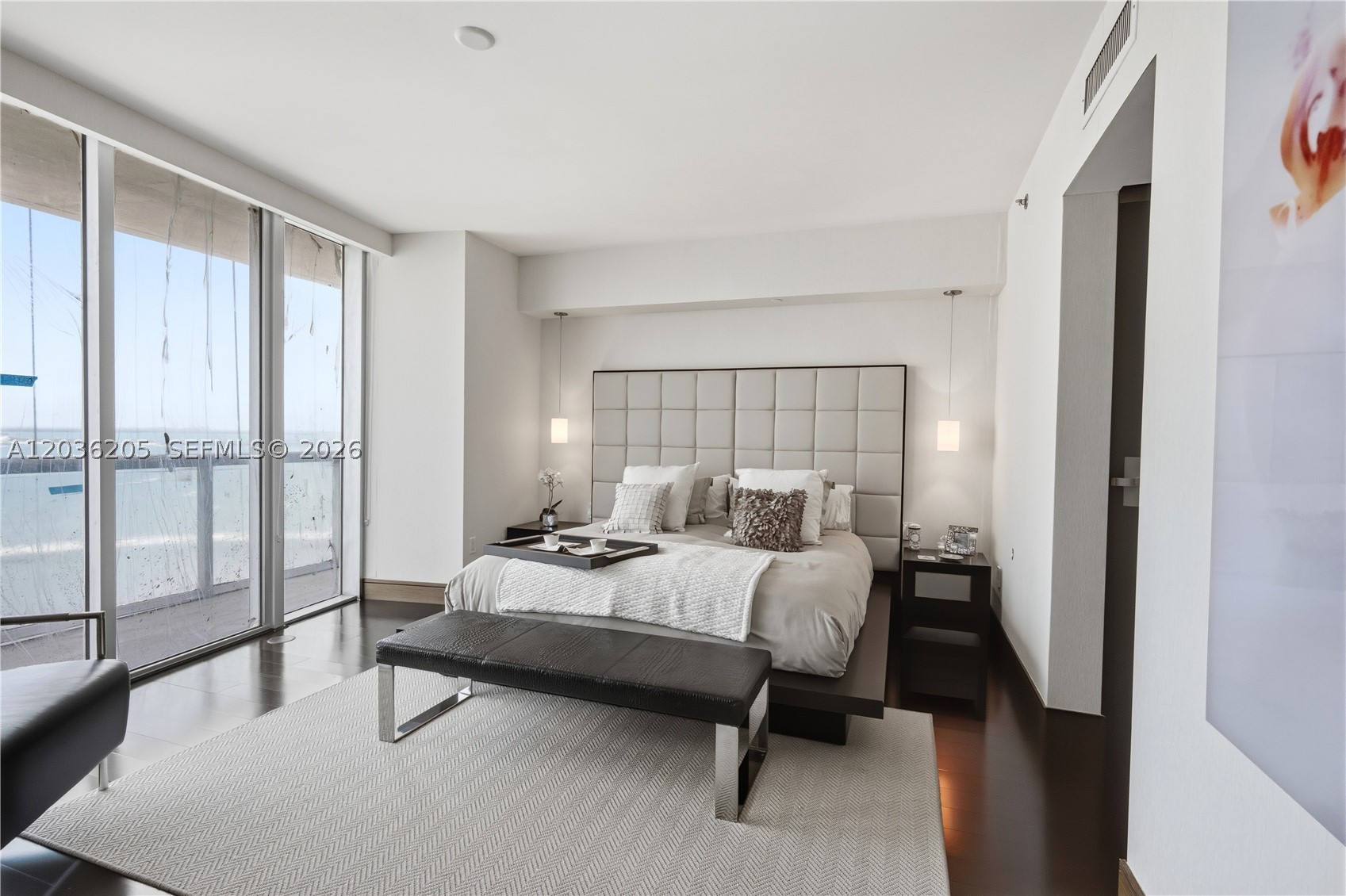 465 Brickell Ave #2101 Miami, FL 33131