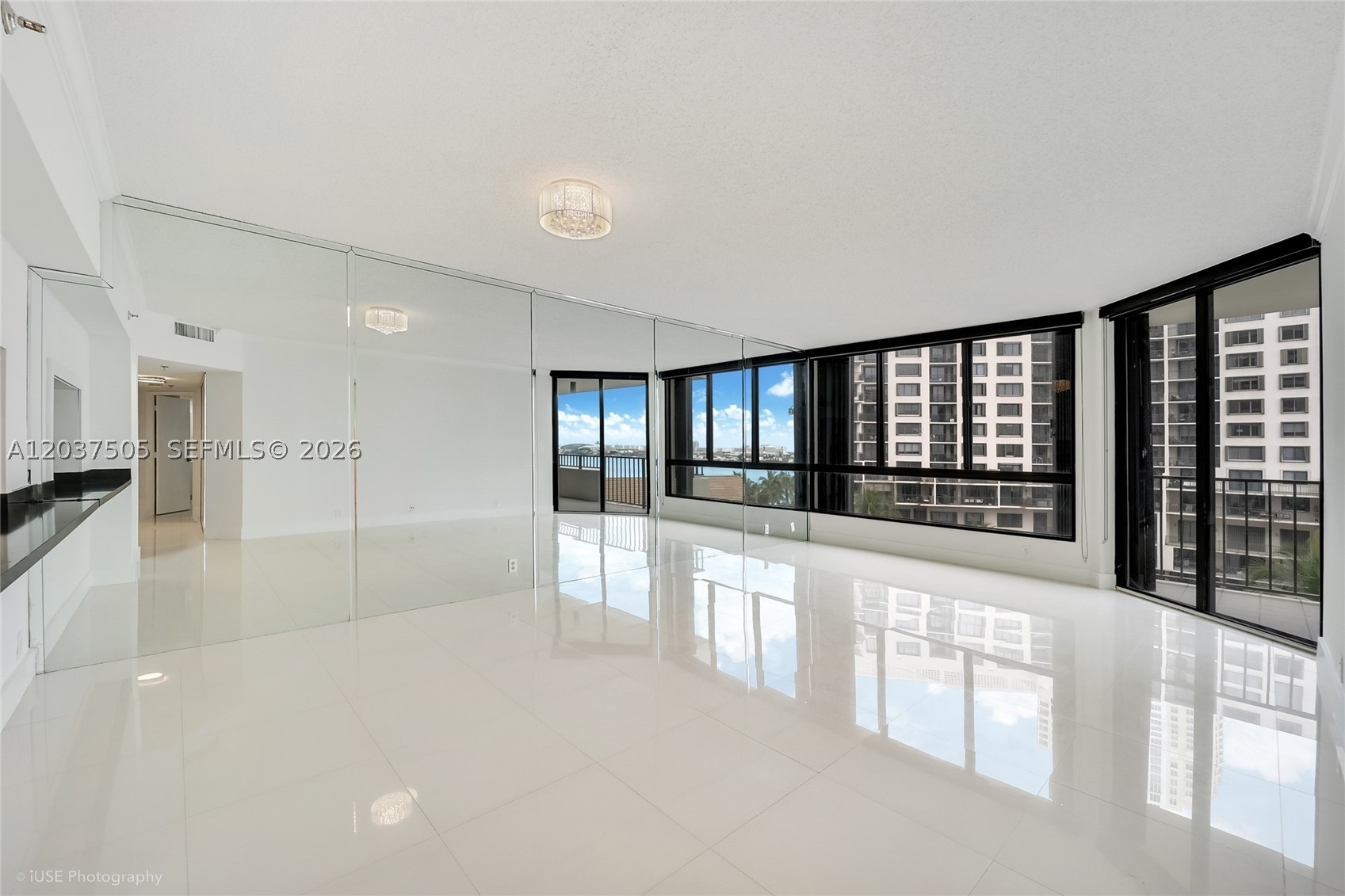 image Brickell Key One3