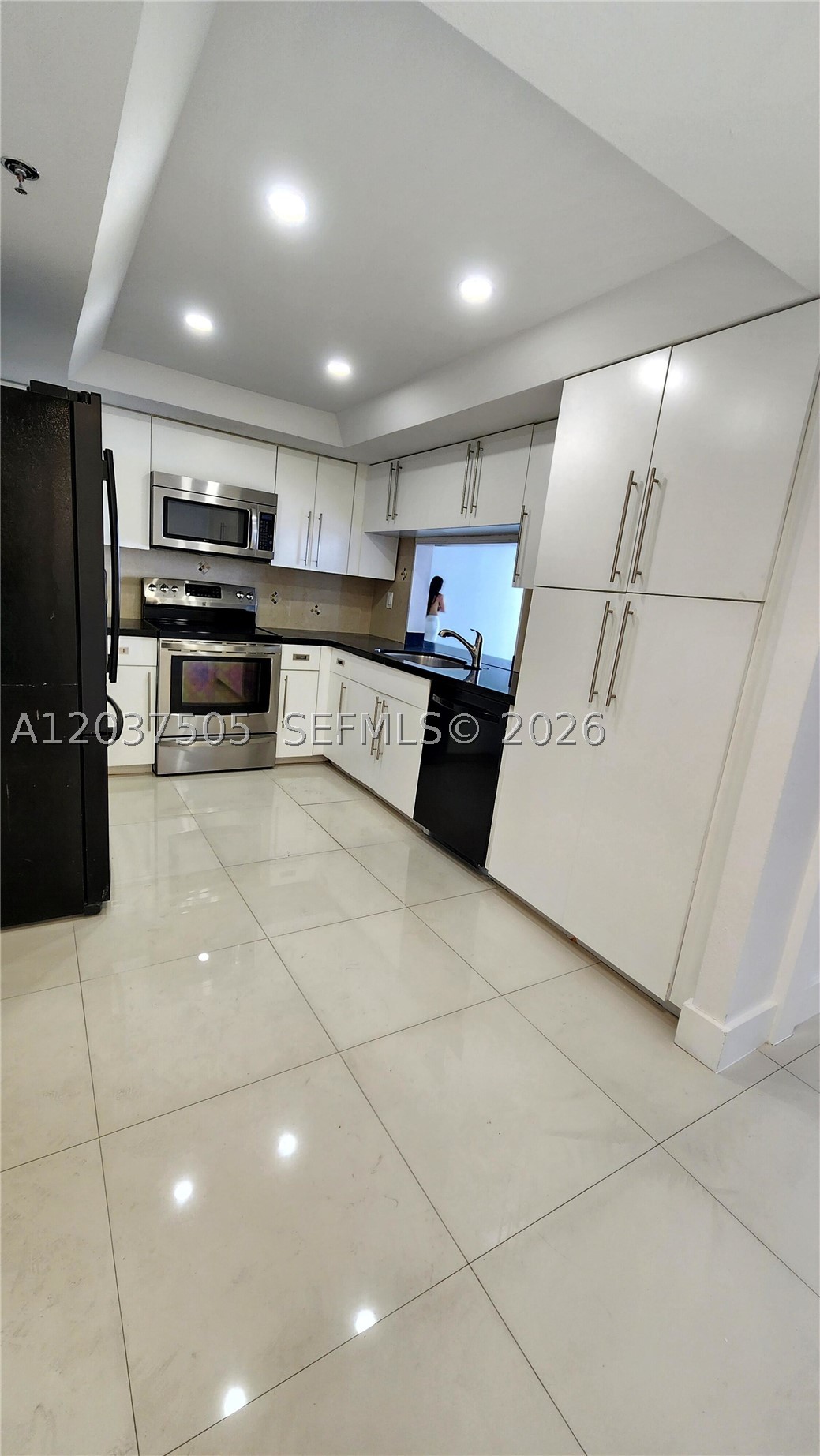 image Brickell Key One5
