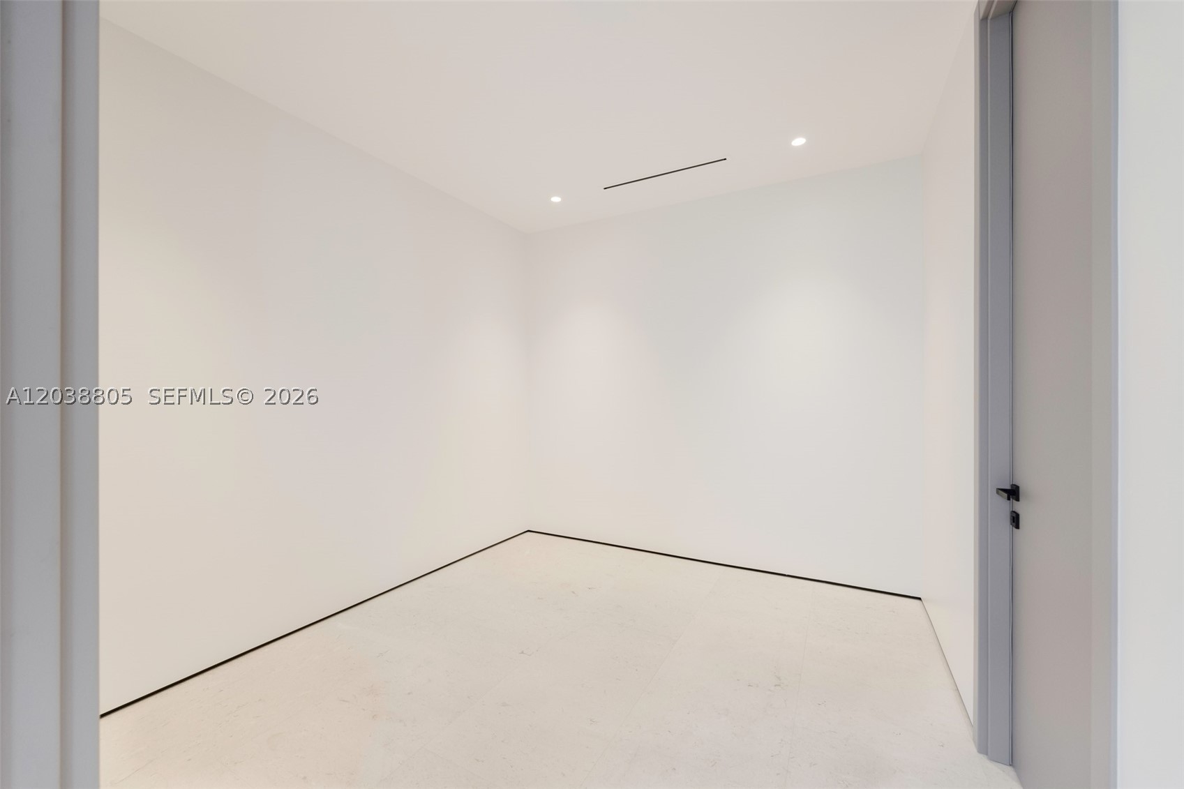 3144 Elizabeth St Coconut Grove, FL 33133