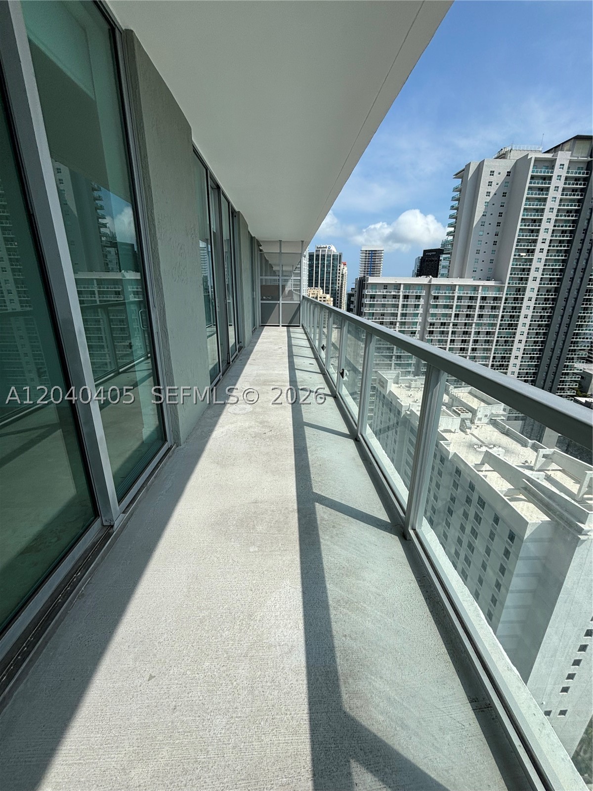 image Axis on Brickell South37